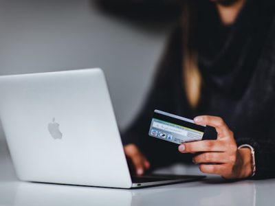 家庭用蓄電池おすすめメーカー比較｜テスラ・シャープ・パナソニック等を徹底評価