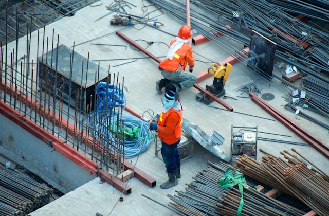 太陽光発電の撤去・廃棄費用はいくら？パネル処分の方法と費用相場