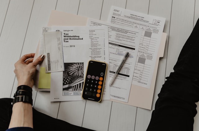 太陽光発電の発電量シミュレーション｜屋根の条件別・地域別の計算方法