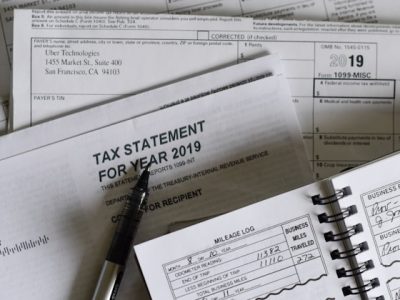 太陽光発電で確定申告は必要？売電収入の税金計算を完全解説【2026年】